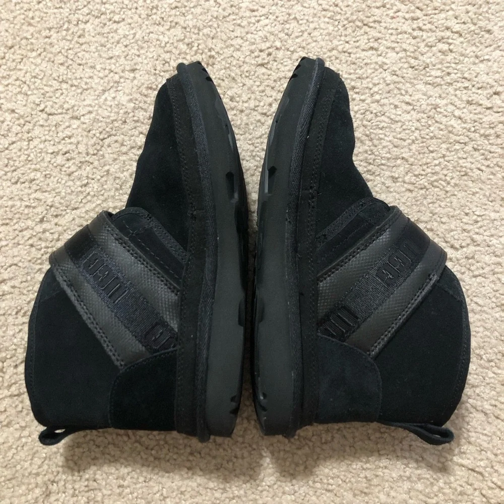 UGG Black Shearling-Lined Buckle Ankle Boots • 4 Unisex